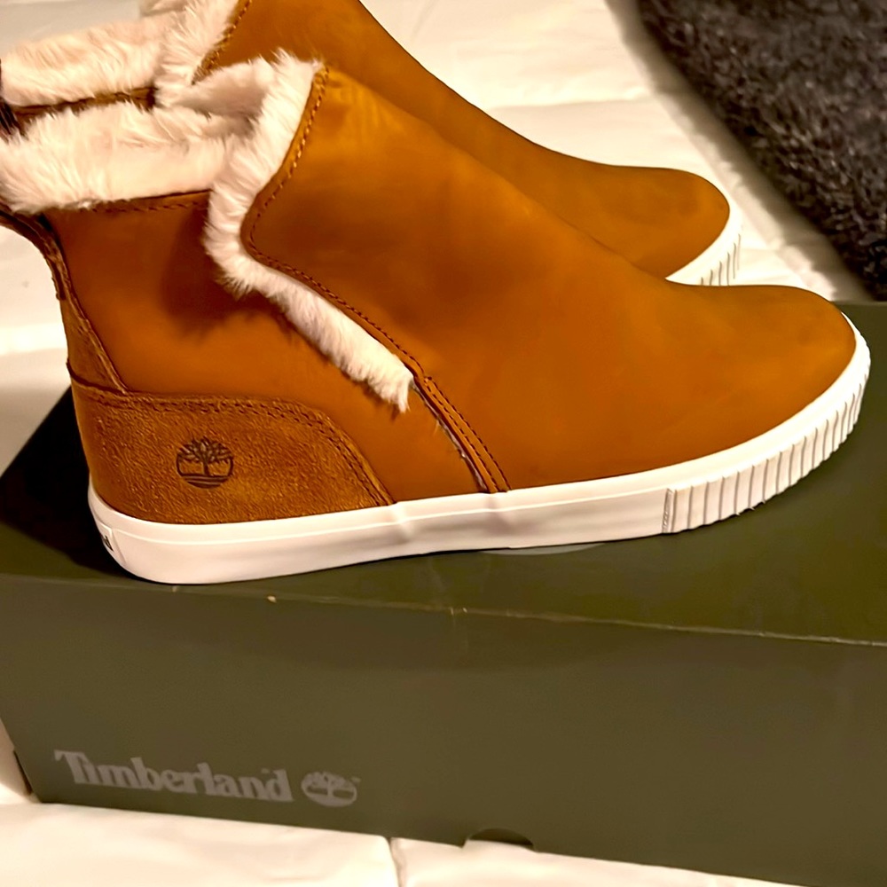 Timberland ankle boots with fur